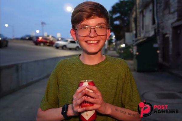 Heath Cordes: The Golden Ticket Comedian Turning Self-Deprecation Into Stardom Heath Cordes